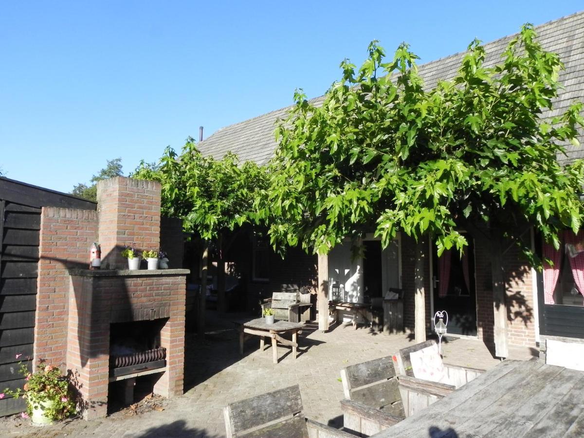 Hoeve De Mertel Biezenmortel Exterior foto